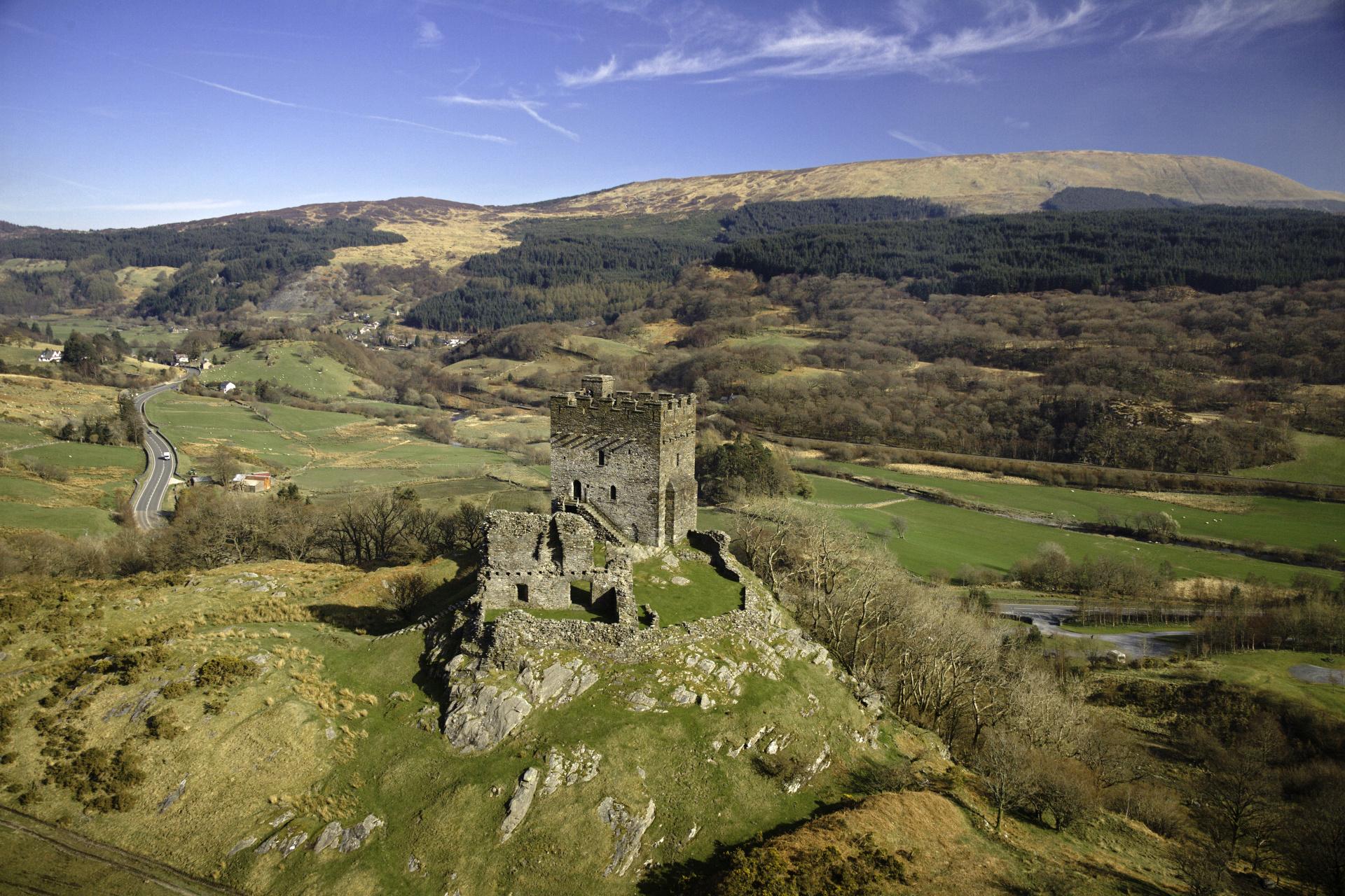 Castell Dolwyddelan
