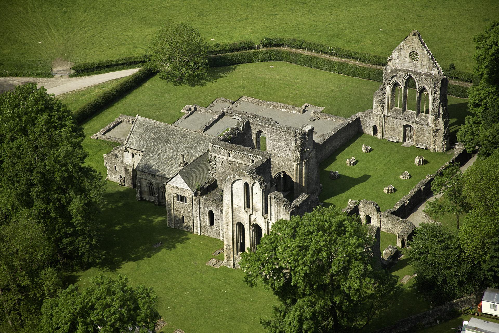 Abaty Glyn y Groes/Valle Crucis Abbey