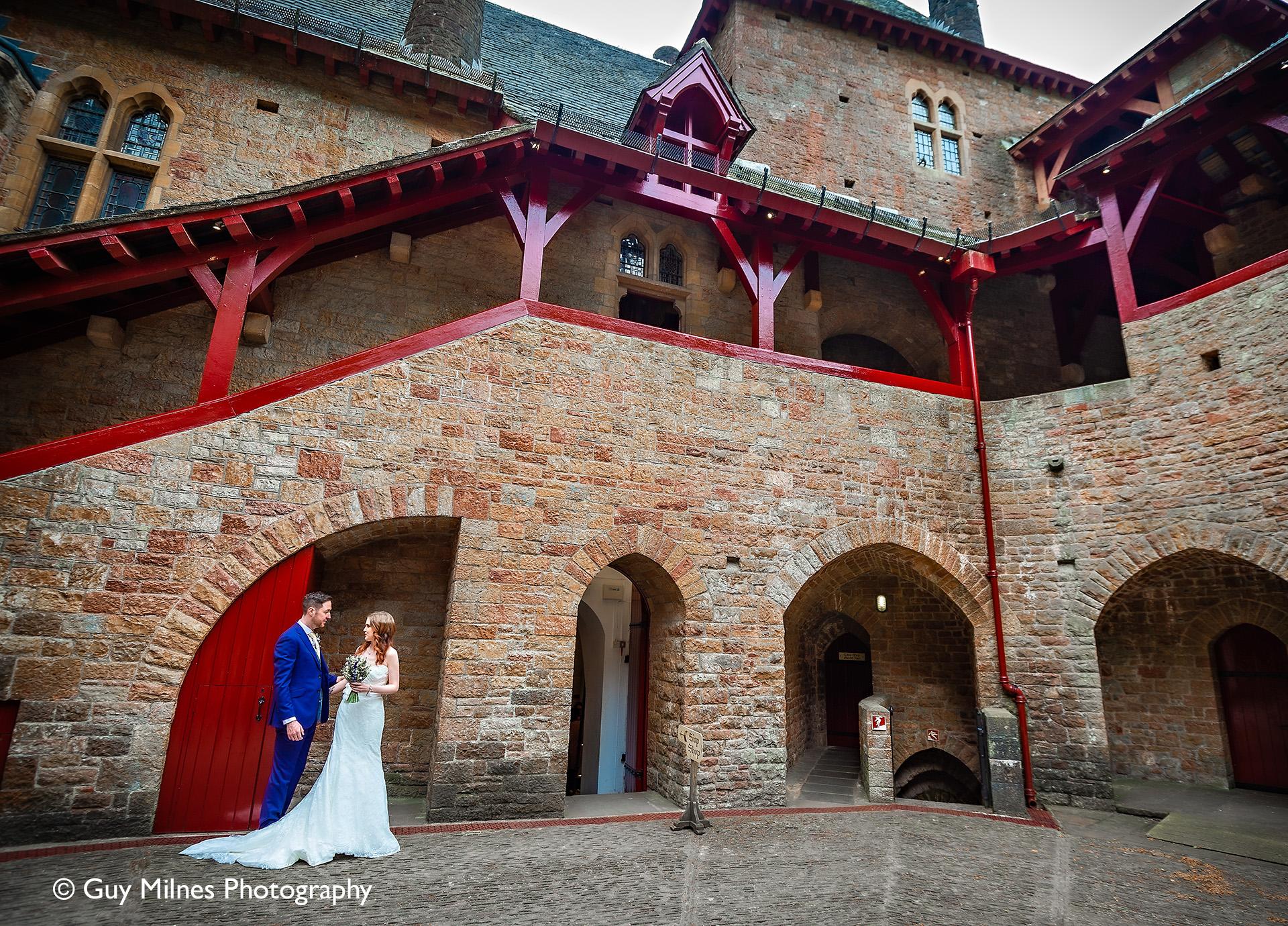 Priodas/Wedding