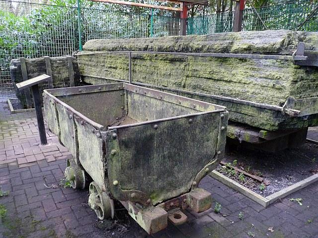 Talp glo, Tredegar / Lump of coal Bedwellty Park Tredegar