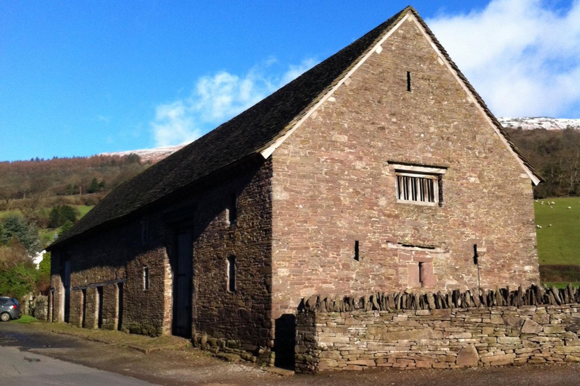 Llys a Chastell Tretŵr / Tretower Court and Castle