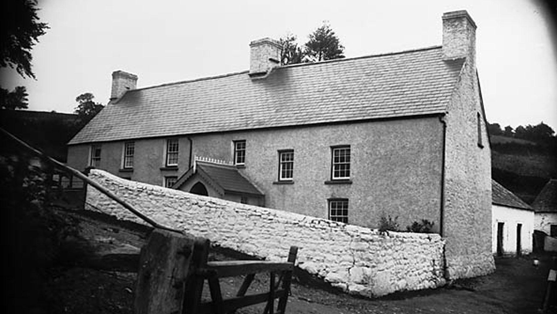 Ffermdy Pantycelyn / Pantycelyn Farmhouse, Carmarthenshire