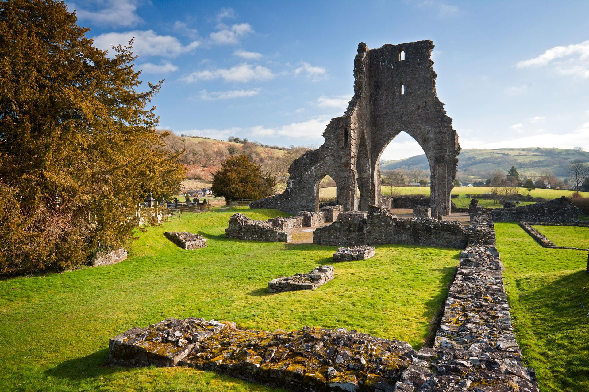 Abaty Talyllychau / Talley Abbey 